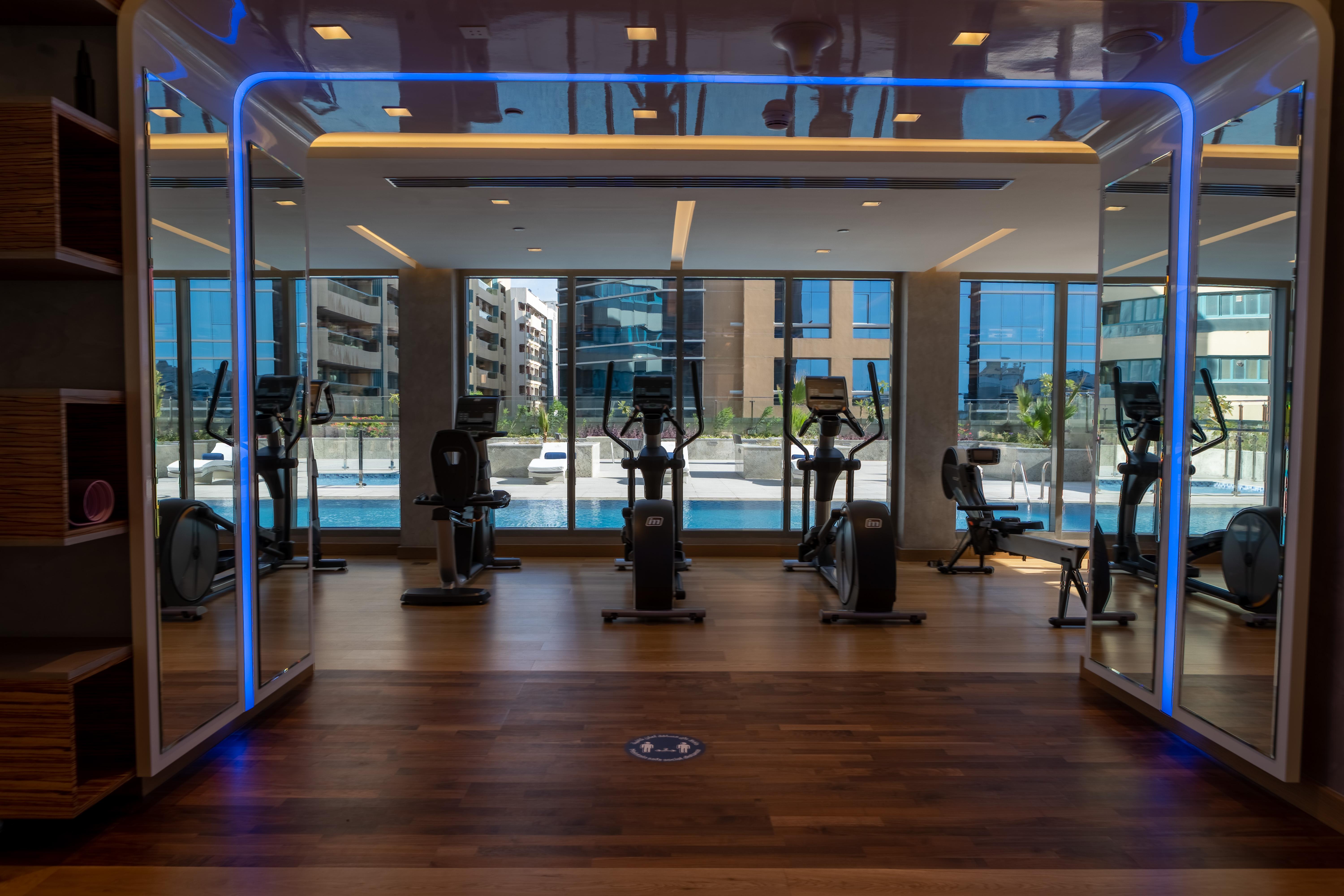 Suha Mina Rashid Hotel Apartments Dubaï Extérieur photo