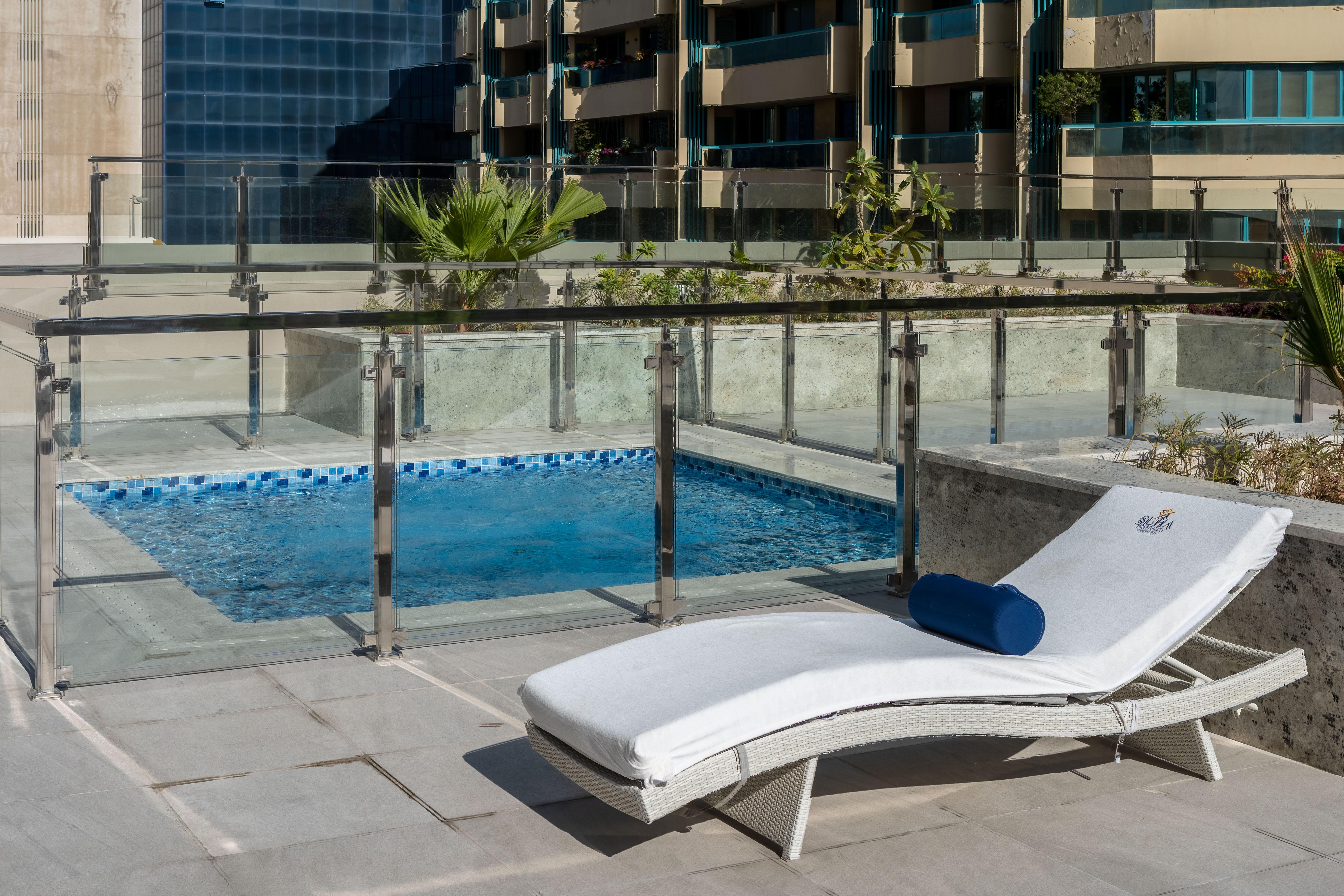 Suha Mina Rashid Hotel Apartments Dubaï Extérieur photo