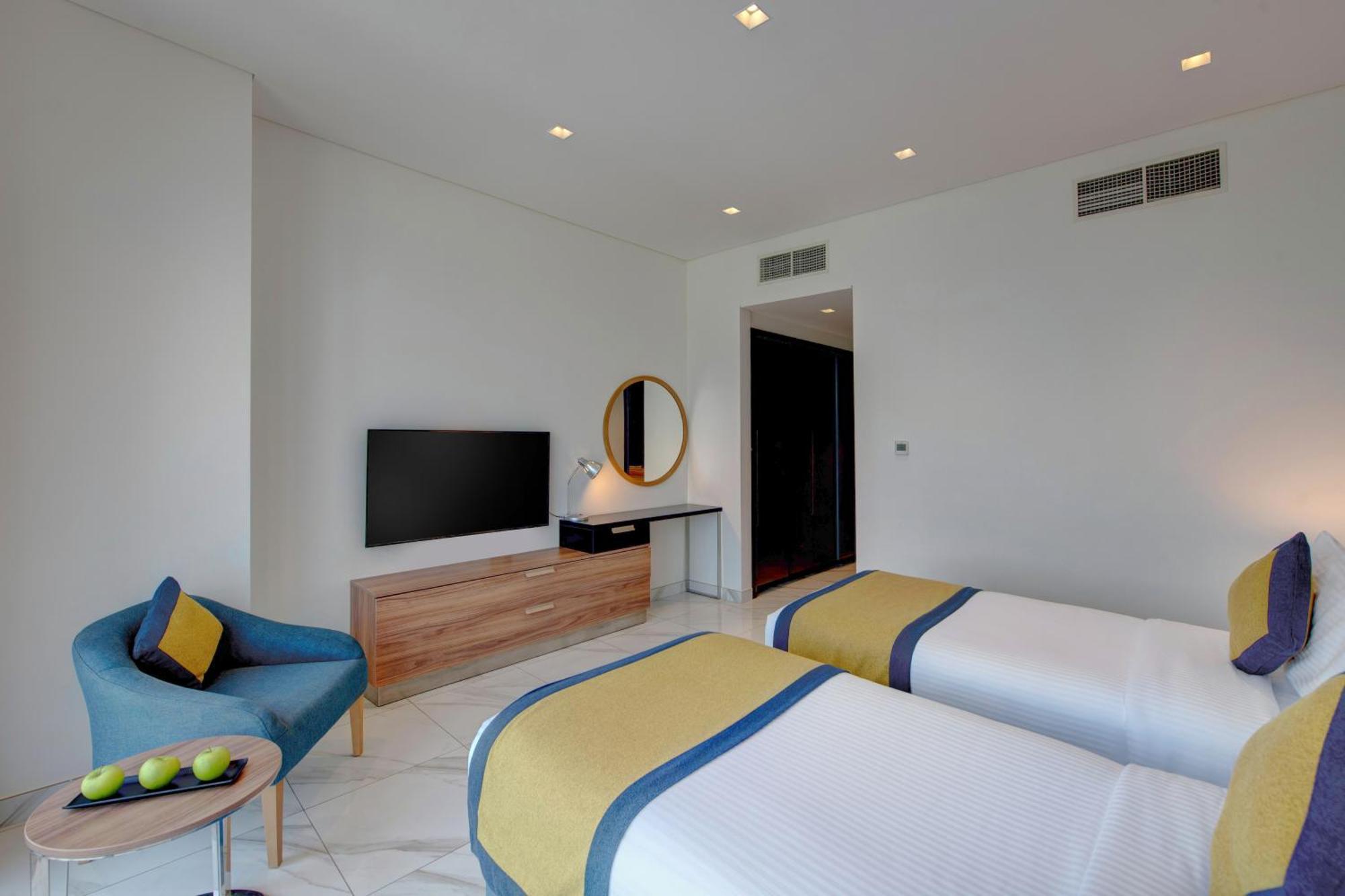 Suha Mina Rashid Hotel Apartments Dubaï Extérieur photo